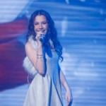 5 февраля я, Ася — корреспондент телеканала СОЛНЦЕ, — оказалась в месте, где сбываются мечты. В этот вечер Концертный зал Москва собрал три тысячи “вишенок”, которые пришли поддержать свою любимую Вику.