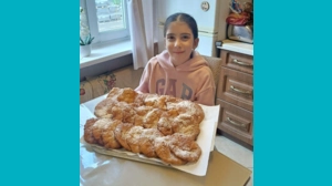 Сати, 9 - Пончик с кремом