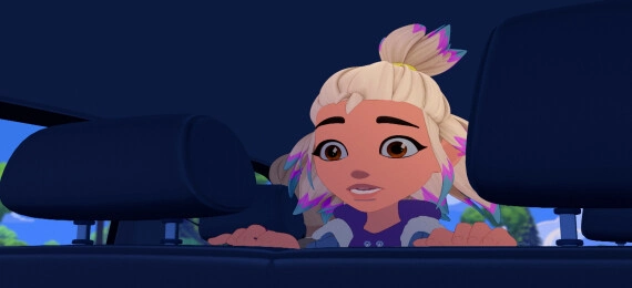 Как называется город, куда переехала Алиса с семьей?