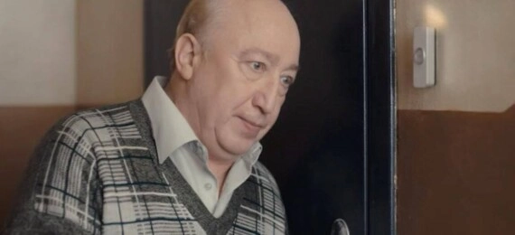 Сосед снизу стучит и грозится вызвать полицию из-за шума. Как поступишь?